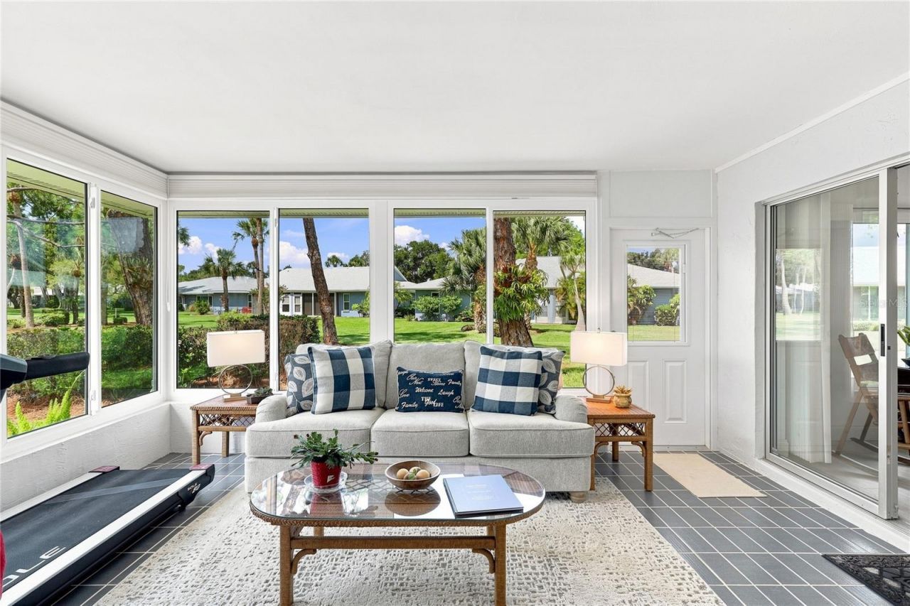 4208 Center Pointe Lane, Unit 27, Sarasota, FL 34233 Photo