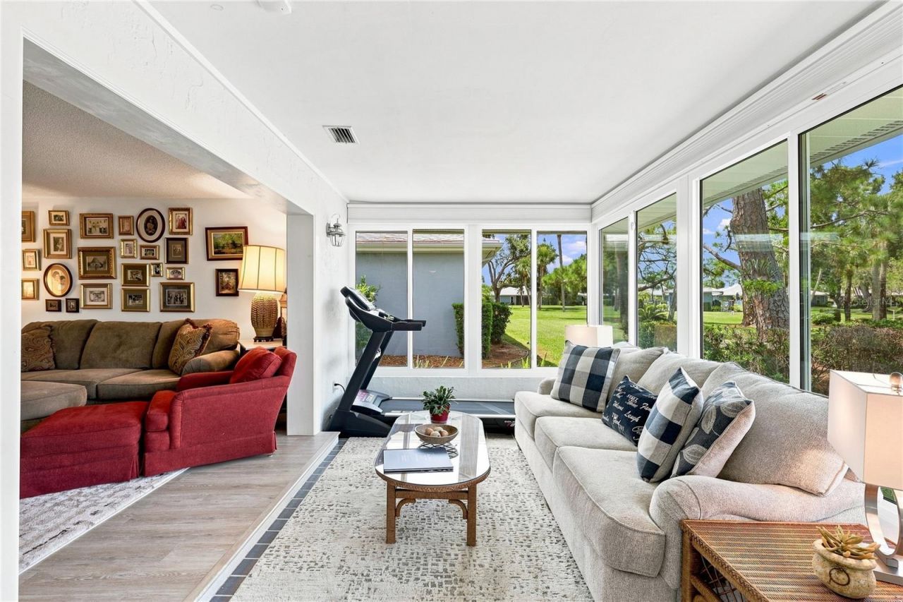 4208 Center Pointe Lane, Unit 27, Sarasota, FL 34233 Photo