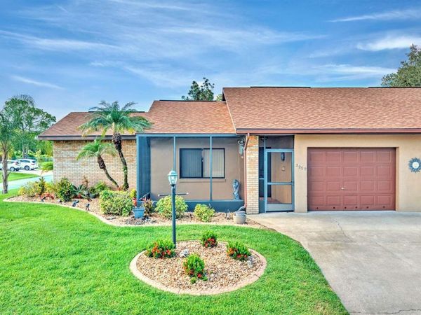 2209 HIDDEN CREEK CIRCLE , SEBRING, FL 33870
