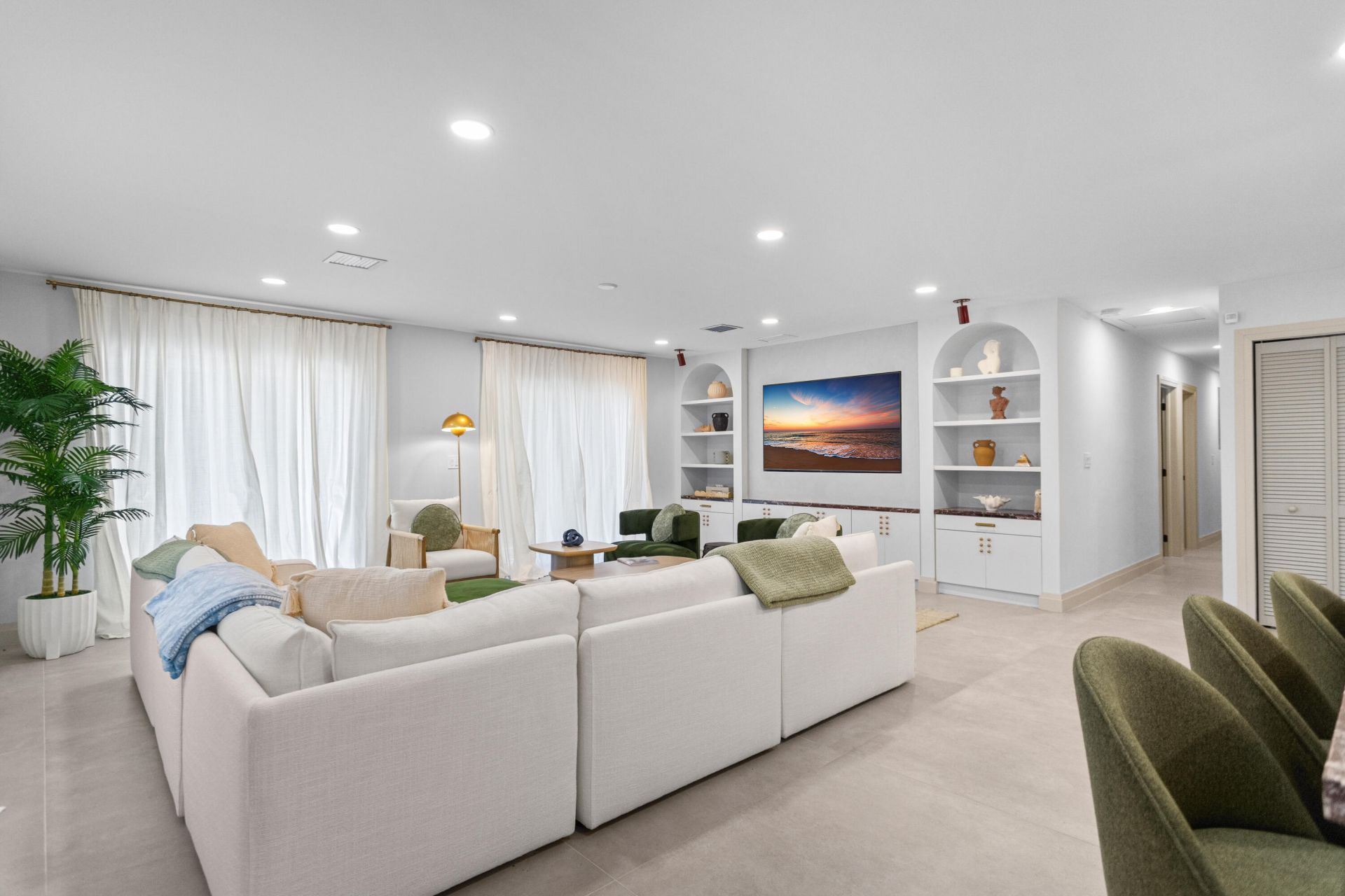 1050 SW 1st Street, Boca Raton, FL 33486 Photo