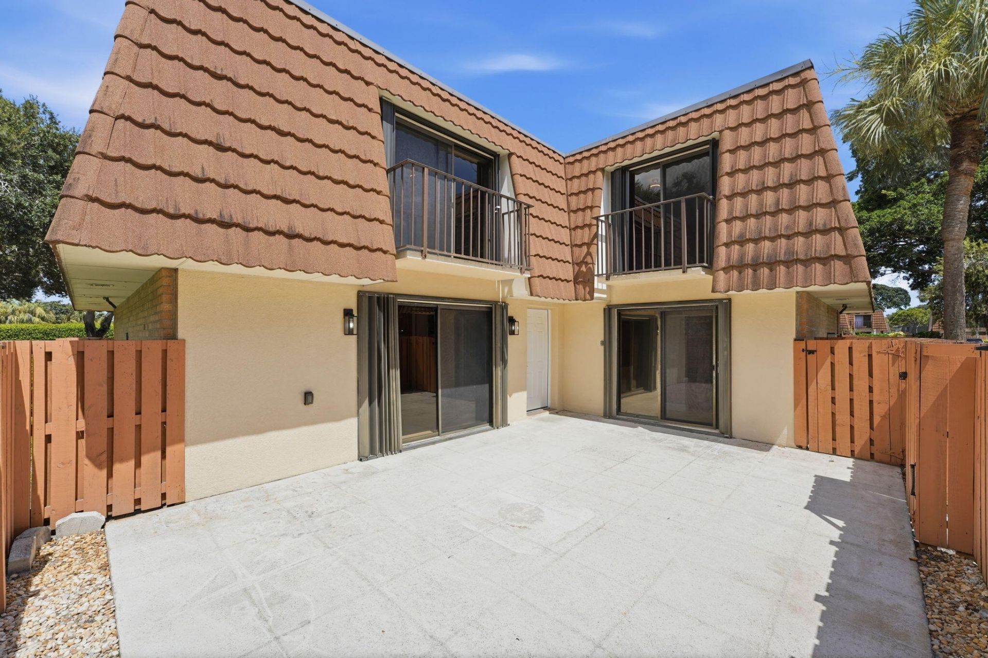 236 Charter Way, West Palm Beach, FL 33407 Photo