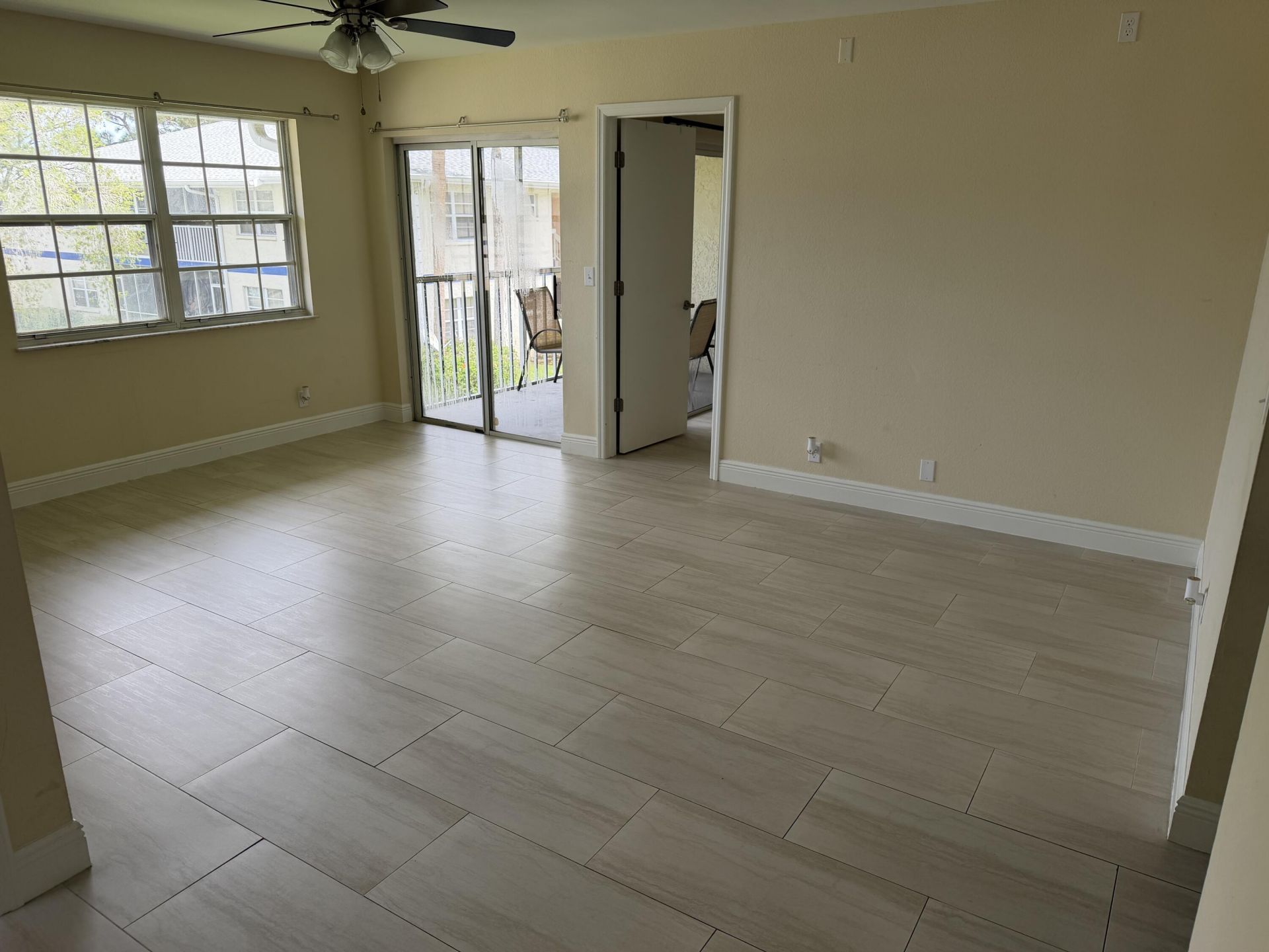 1512 SE Royal Green Circle, Unit 203, Port Saint Lucie, FL 34952 Photo