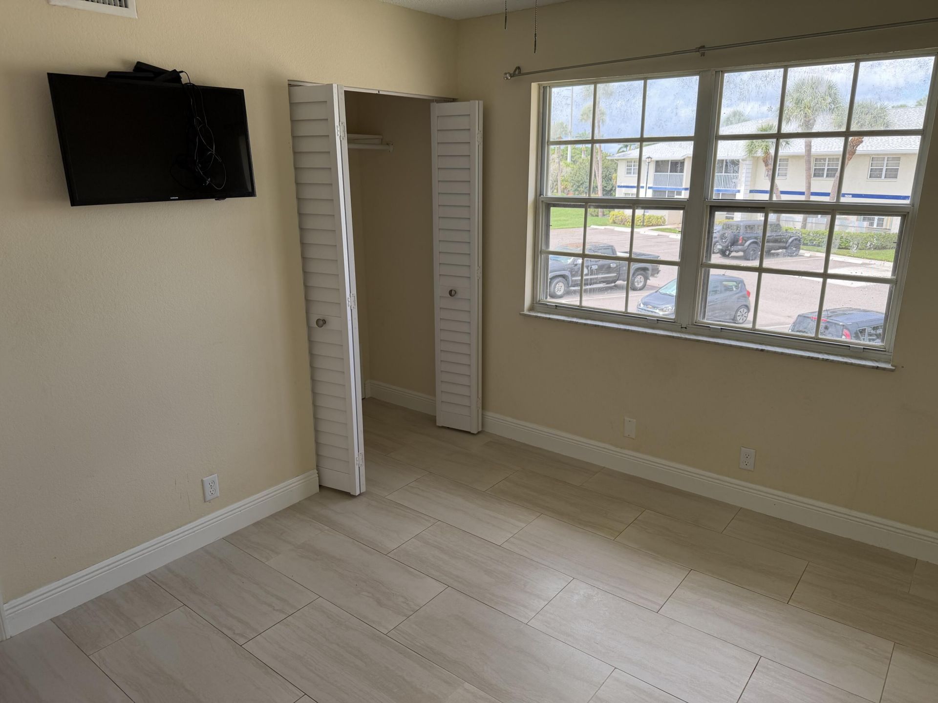 1512 SE Royal Green Circle, Unit 203, Port Saint Lucie, FL 34952 Photo