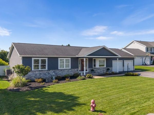 116 CLAREN COURT , MILLHEIM, PA 16854