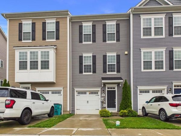 12 CHESTER COURT , MIDDLETOWN, MD 21769