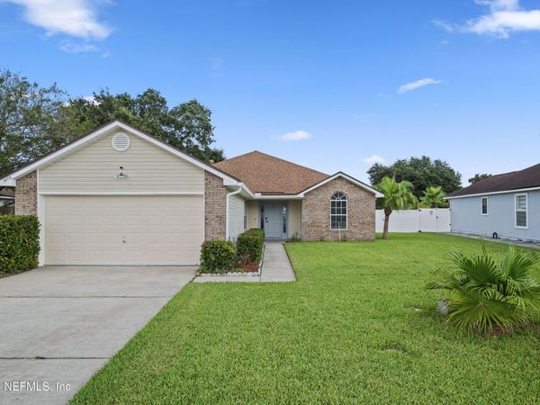 1825 WILLESDON Drive W, Jacksonville, FL 32246