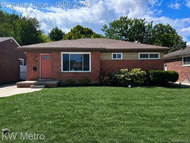 26219 Harmon Street, St Clair Shores, Mi 48081