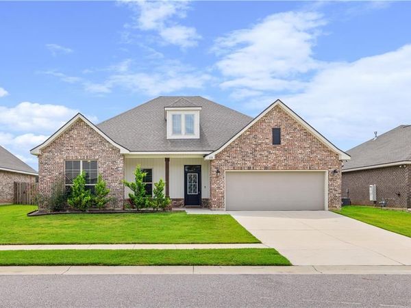 878 Connolly Avenue , Foley, AL 36535