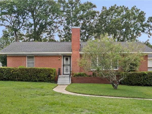 282 Jackson Boulevard, Mobile, AL 36609
