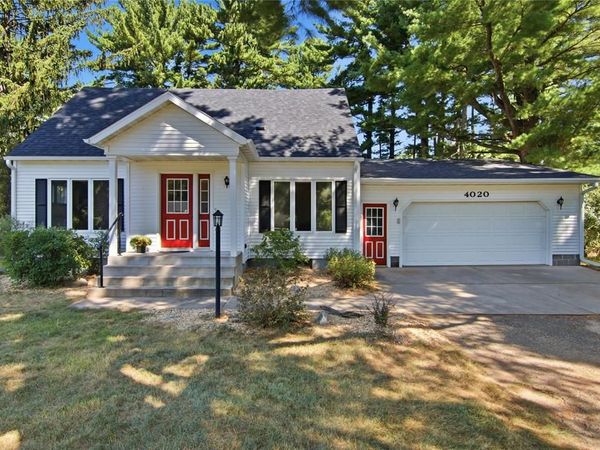4020 Clay Street, Eau Claire, WI 54701
