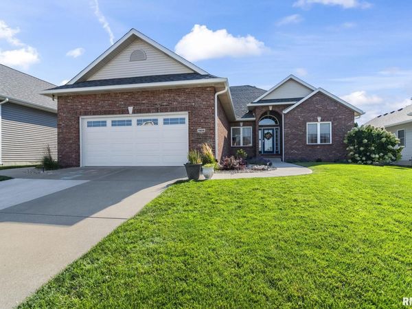 7404 Torrington Way, Springfield, IL 62711