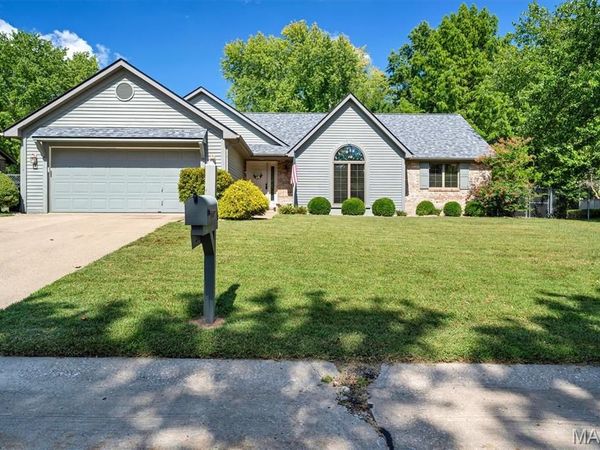 216 Brian Drive, Swansea, IL 62226