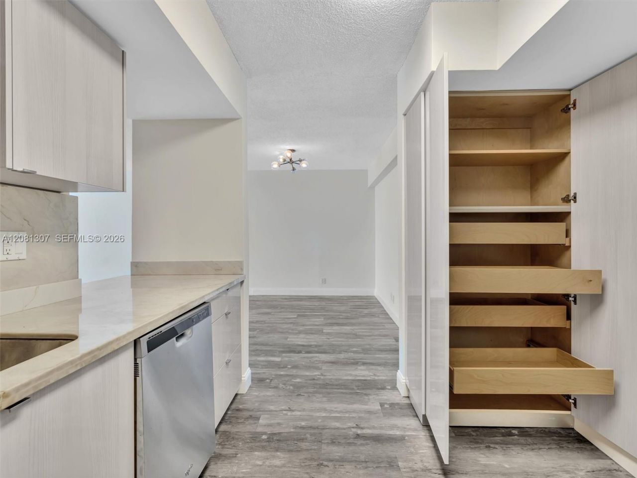 19195 NE 36th Ct , Unit 904, Aventura, FL 33180 Photo