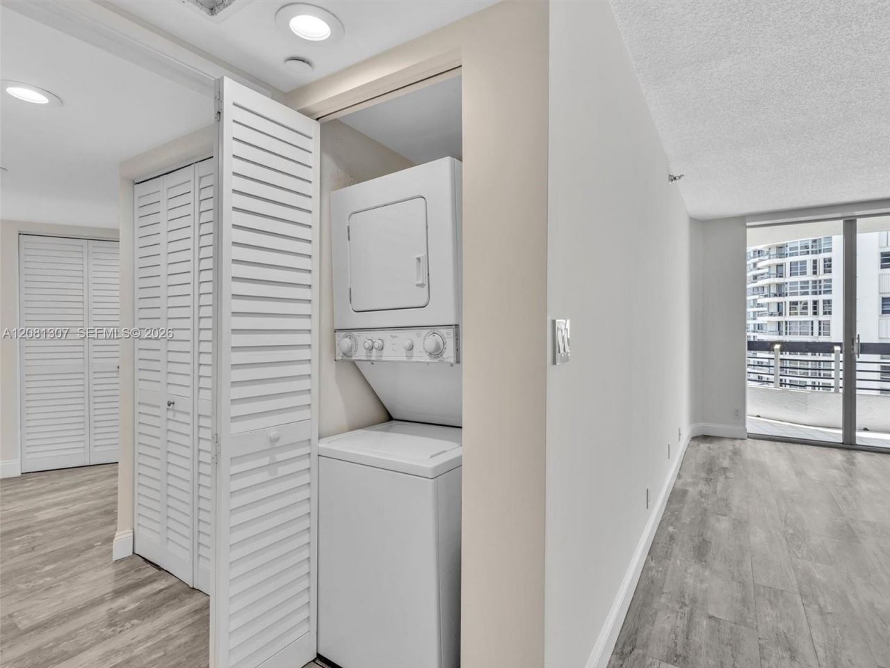 19195 NE 36th Ct , Unit 904, Aventura, FL 33180 Photo
