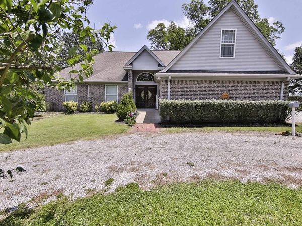 1953 Hwy 64, Marion, AR 72364
