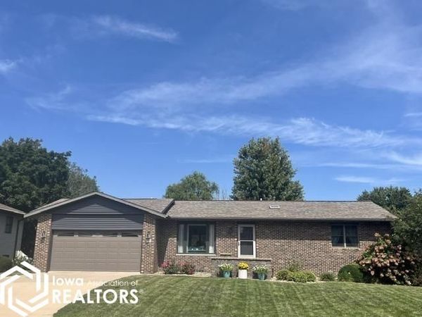 405 E Baker Street, Mount Pleasant, IA 52641