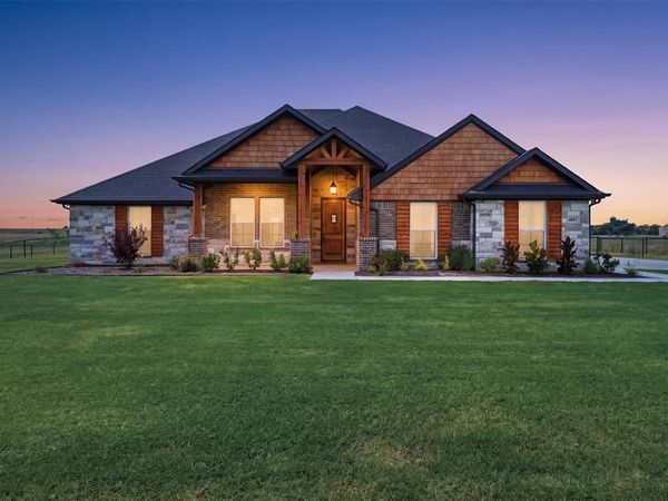 6941 Eagle Creek Drive, Godley, TX 76044