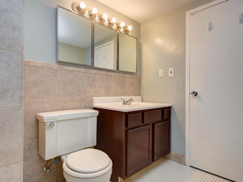 1620 E Broad Street, Unit 1009, Columbus, OH 43203 Photo 12