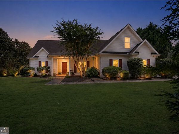 188 Meadows Drive, Senoia, GA 30276