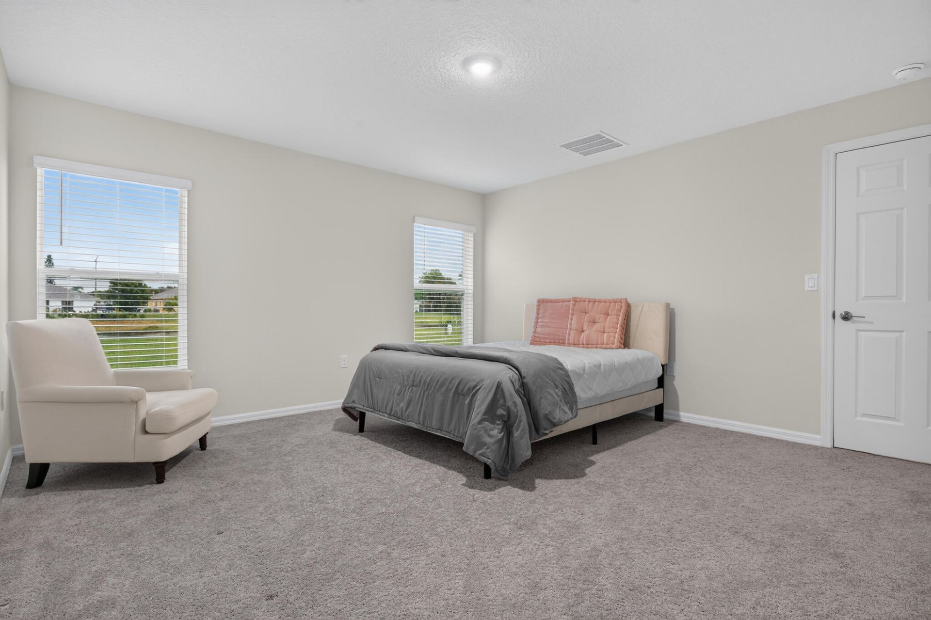 2386 SE Manor Avenue, Port Saint Lucie, FL 34952 Photo