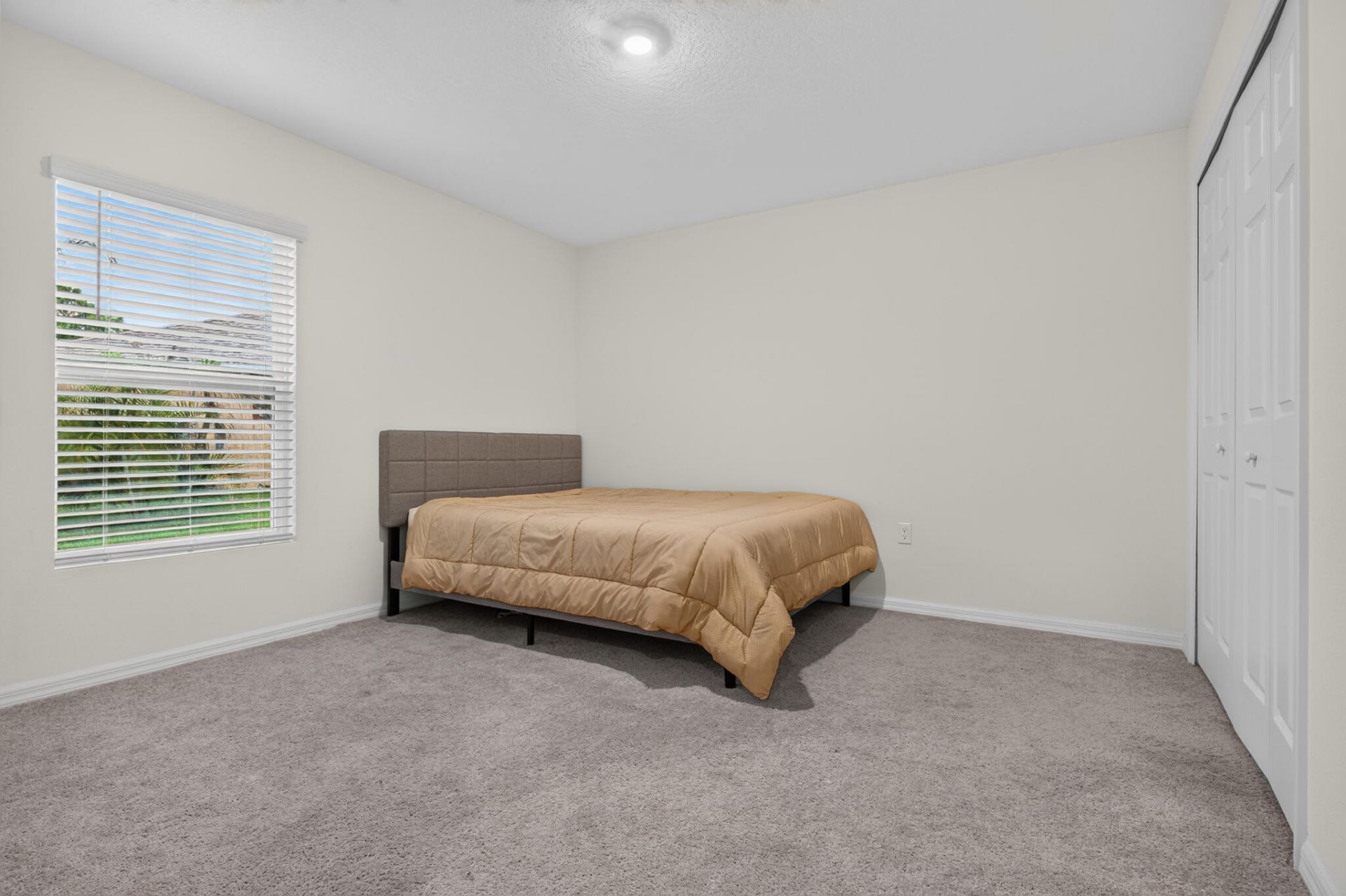 2386 SE Manor Avenue, Port Saint Lucie, FL 34952 Photo