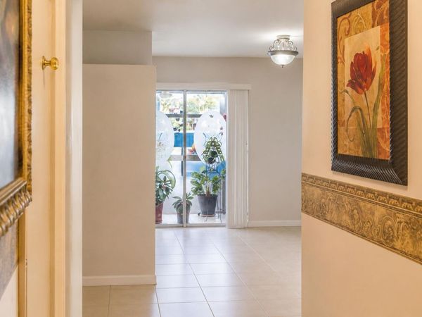 2616 GARDEN Drive N, Unit 111, Lake Worth, FL 33461