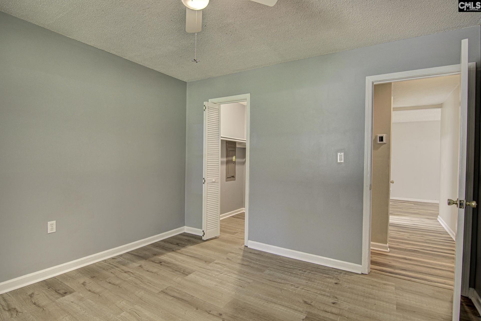 9 Coulter Drive Photo 8