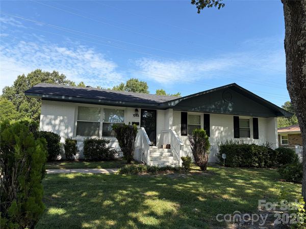 1245 Pondella Drive, Charlotte, NC 28213