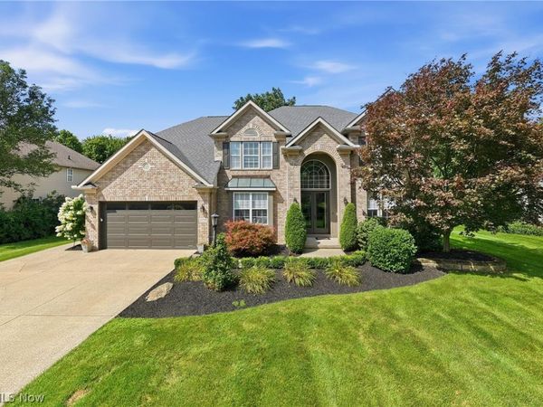 2759 Overlook Drive , Twinsburg, OH 44087