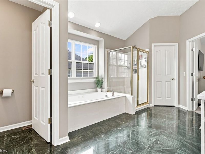 2759 Overlook Drive, Twinsburg, OH 44087 Photo 32