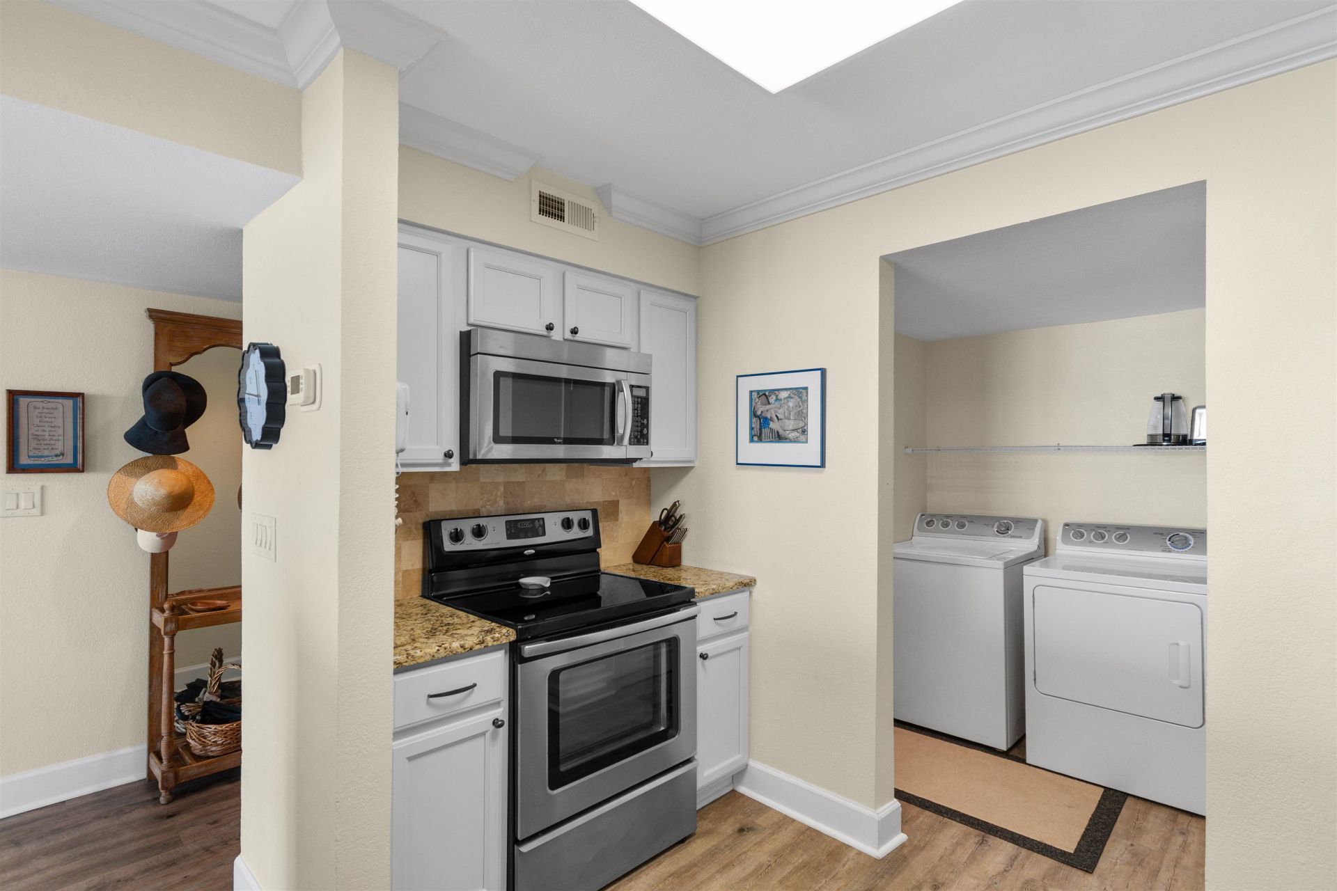 2511 S Ocean Blvd.  Photo 8