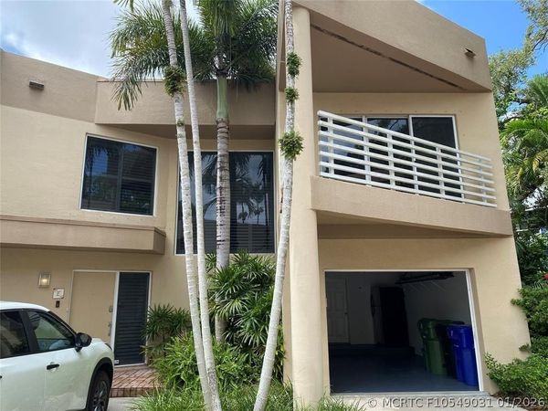 101 SE 15th Avenue , Unit E, Fort Lauderdale, FL 33301
