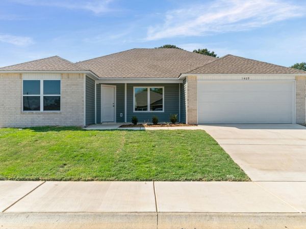 1409 Manor Court, Searcy, AR 72143