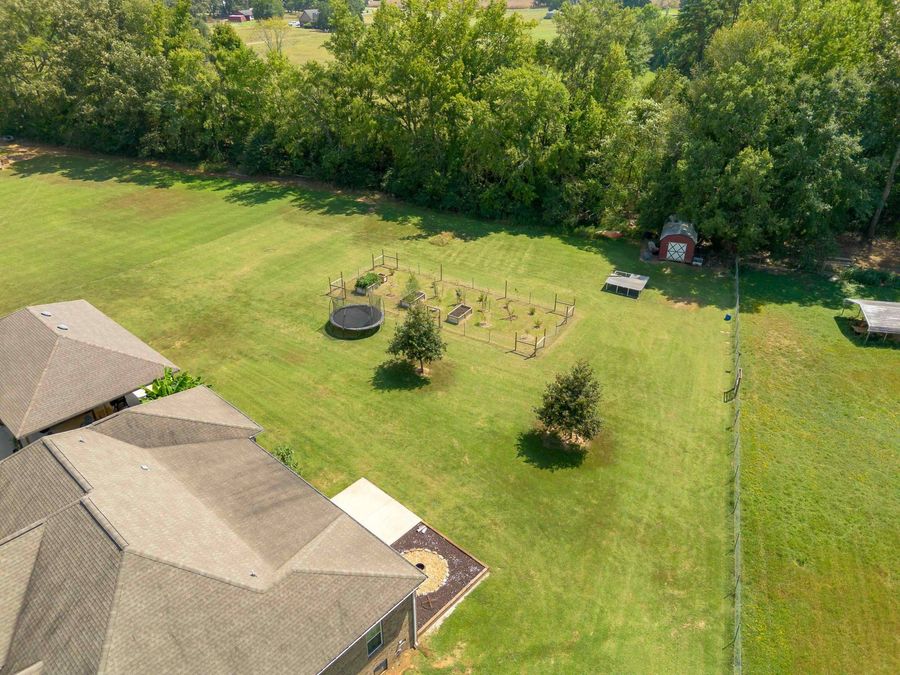 Property Image 37