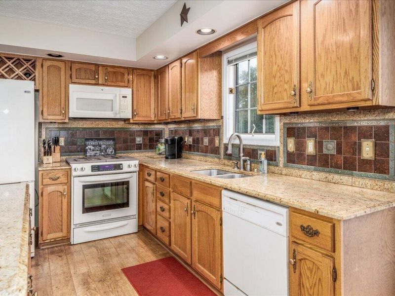 4330 River Landings Court, Hilliard, OH 43026 Photo 9