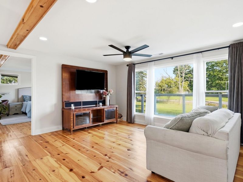 6105 London Groveport Road, Grove City, OH 43123 Photo 6