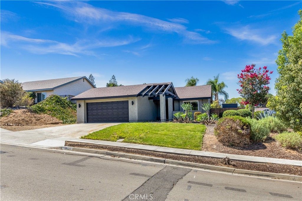 1195 Via Teresa, San Marcos, CA 92069 Main Photo