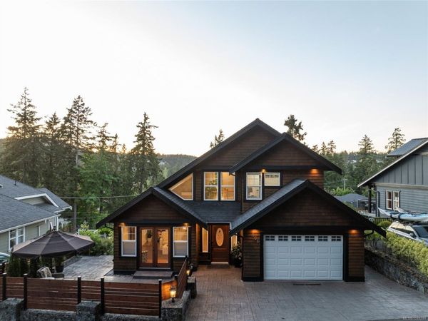 101 Gibraltar Bay Dr , View Royal, BC V9B 6H6