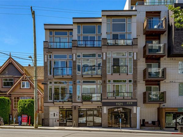 1121 Fort St , Unit #305, Victoria, BC V8V 3K9