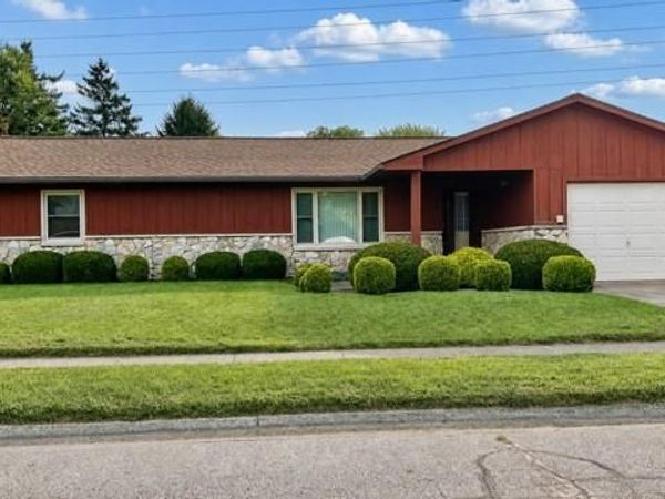 25 Newton Drive, Pleasant Hill, OH 45359