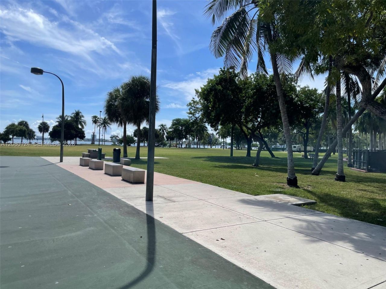 1900 N Bayshore Dr , Unit 511, Miami, FL 33132 Photo