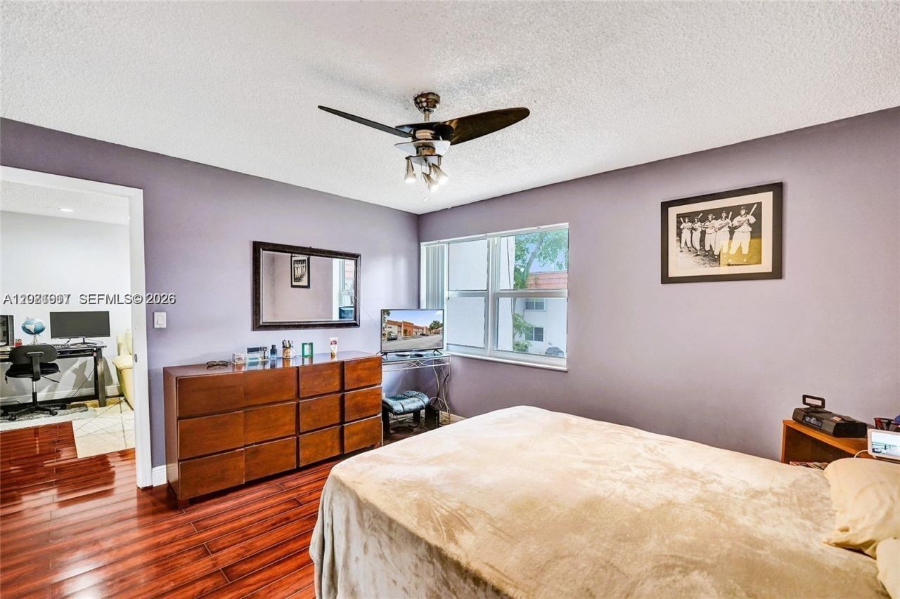 7610 Stirling Rd , Unit 207C, Davie, FL 33024 Photo
