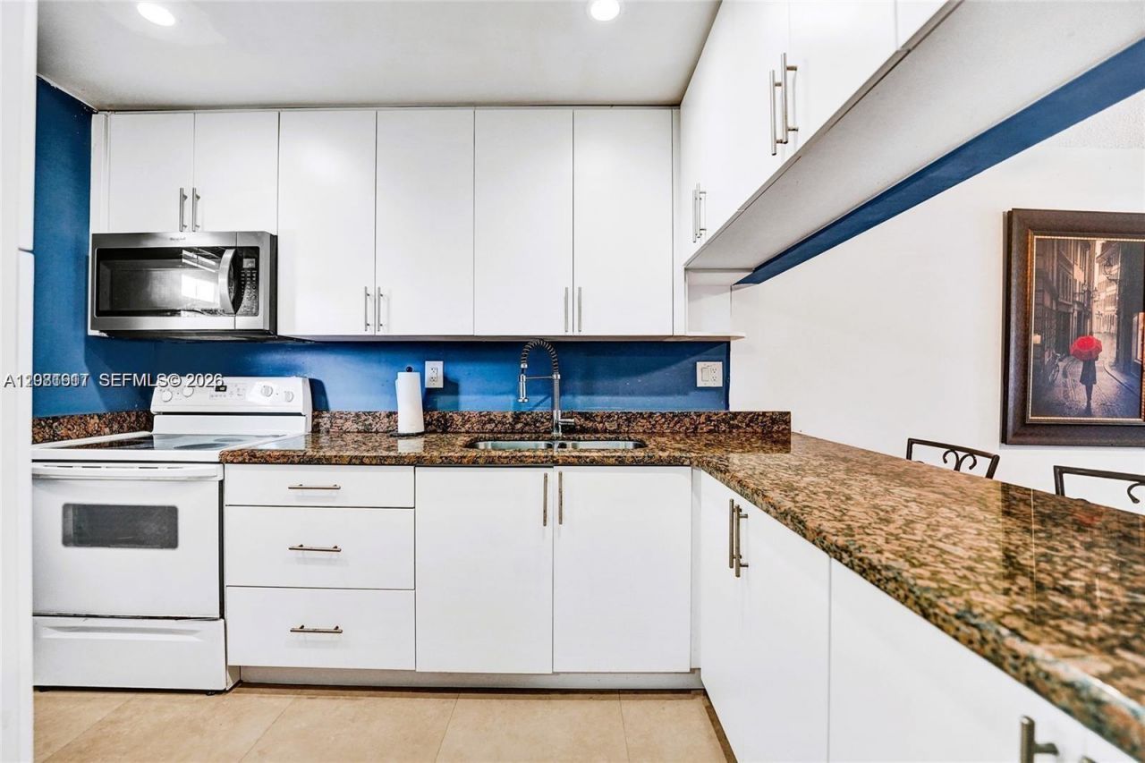 7610 Stirling Rd, Unit 207C, Davie, FL 33024 Photo