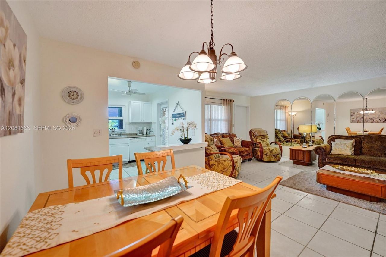 5300 Washington St, Unit V308, Hollywood, FL 33021 Photo