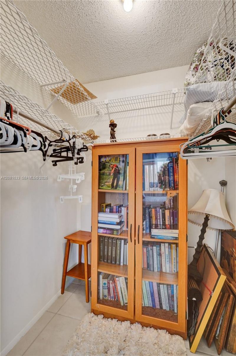 5300 Washington St, Unit V308, Hollywood, FL 33021 Photo