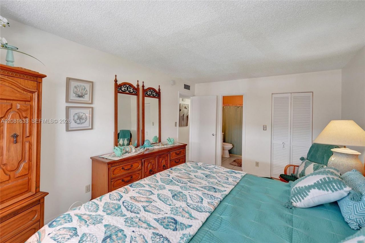 5300 Washington St, Unit V308, Hollywood, FL 33021 Photo