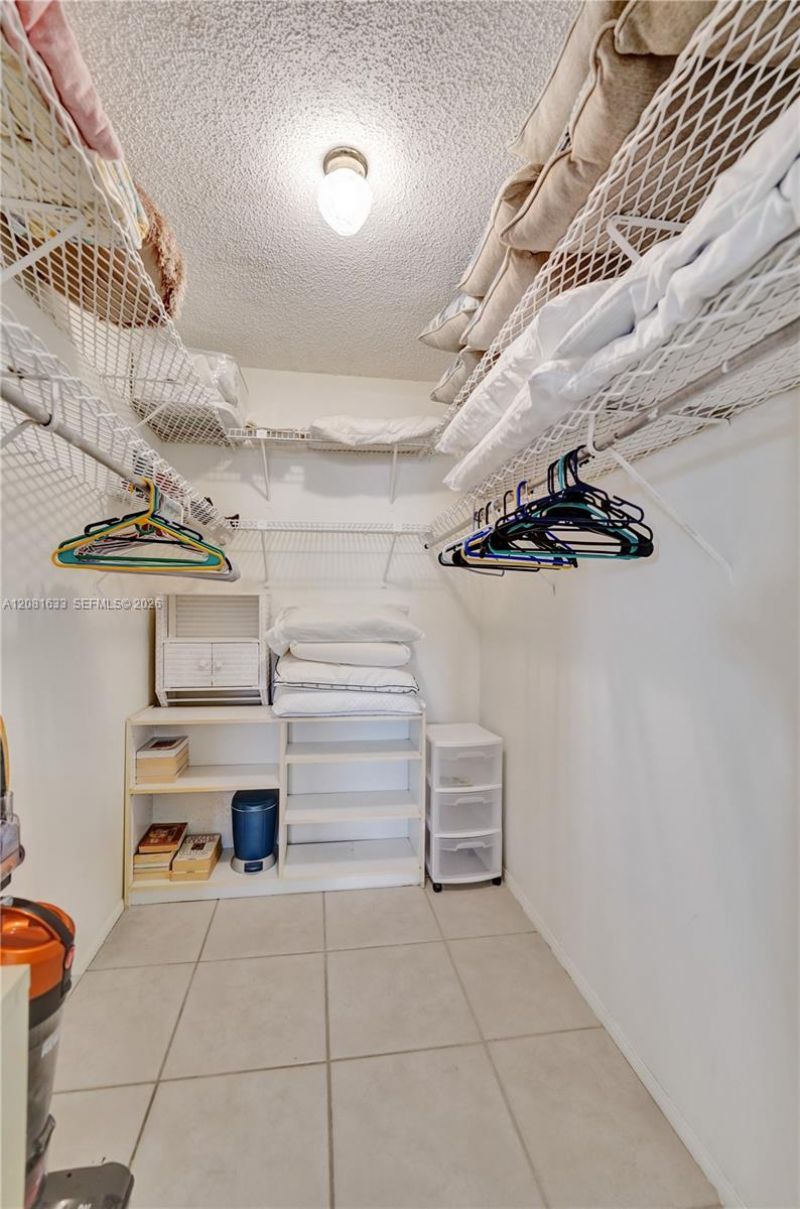 5300 Washington St, Unit V308, Hollywood, FL 33021 Photo
