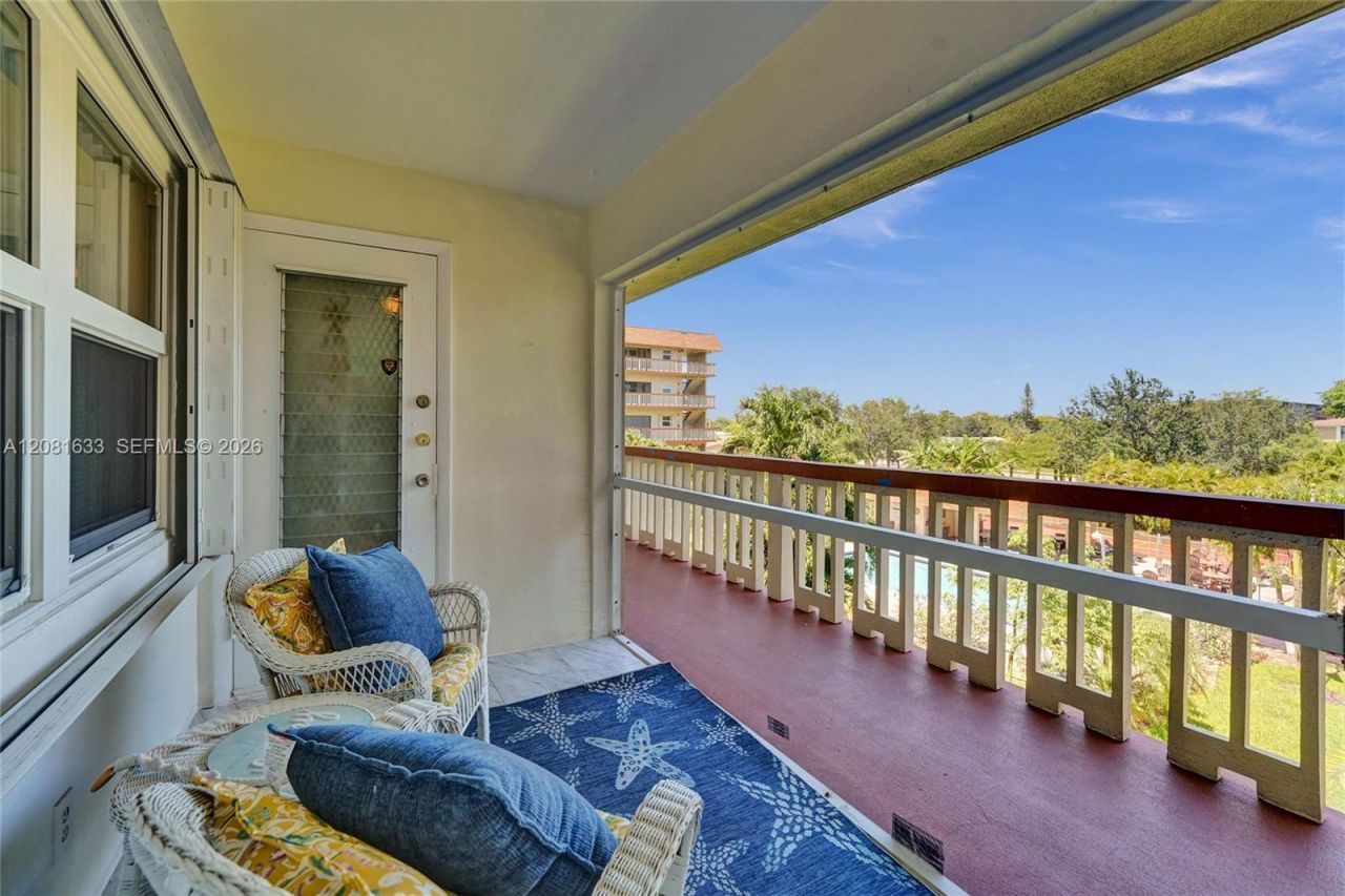 5300 Washington St, Unit V308, Hollywood, FL 33021 Photo