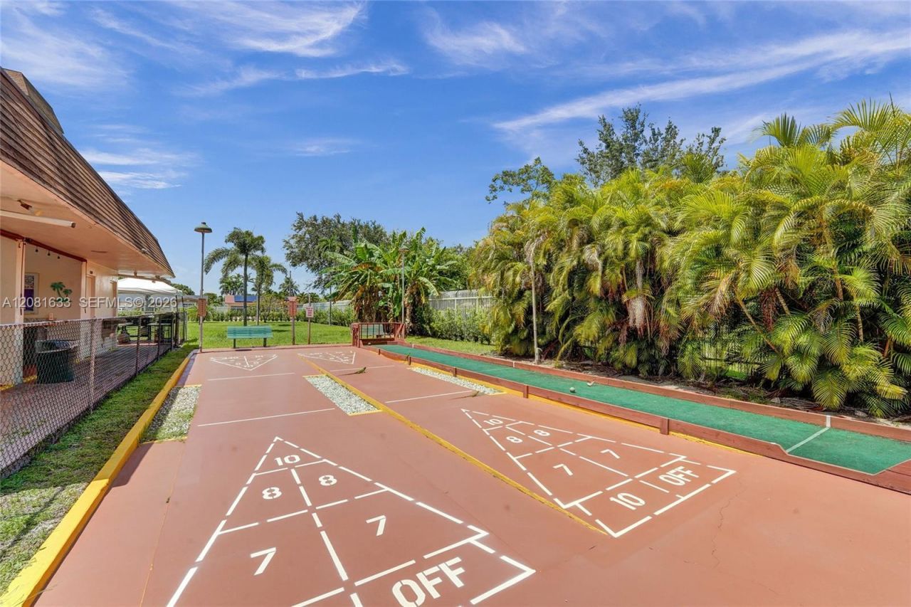 5300 Washington St, Unit V308, Hollywood, FL 33021 Photo
