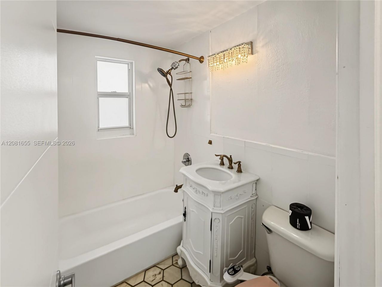 7207 Bay Dr, Unit 25, Miami Beach, FL 33141 Photo